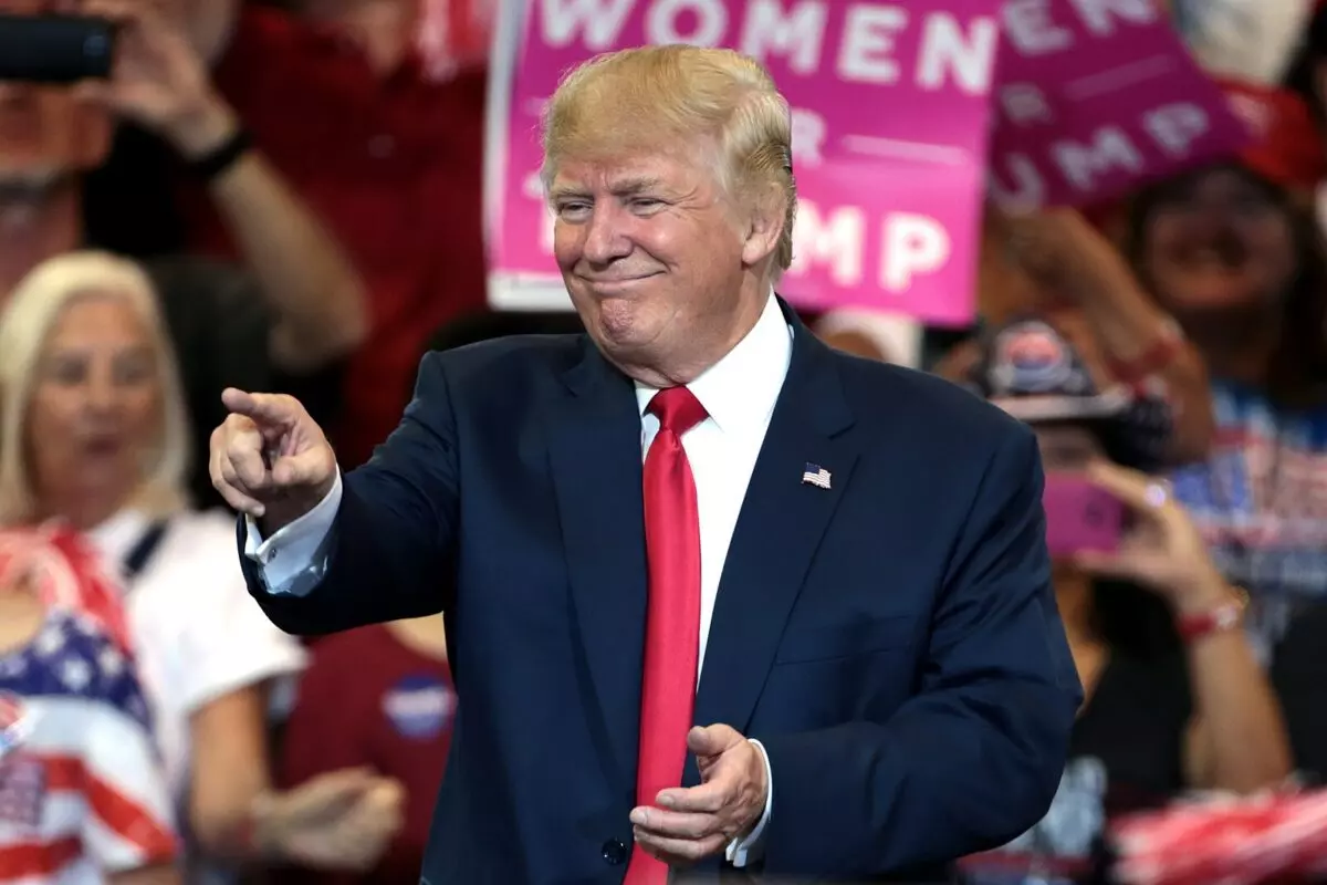 Donald Trump speaking with supporters at a campaign rally at the Phoenix Convention Center in Phoenix, Arizona. - Attributed to Gage Skidmore. Date 29 October 2016, 16:56 Source Donald Trump Author Gage Skidmore from Peoria, AZ, United States of America