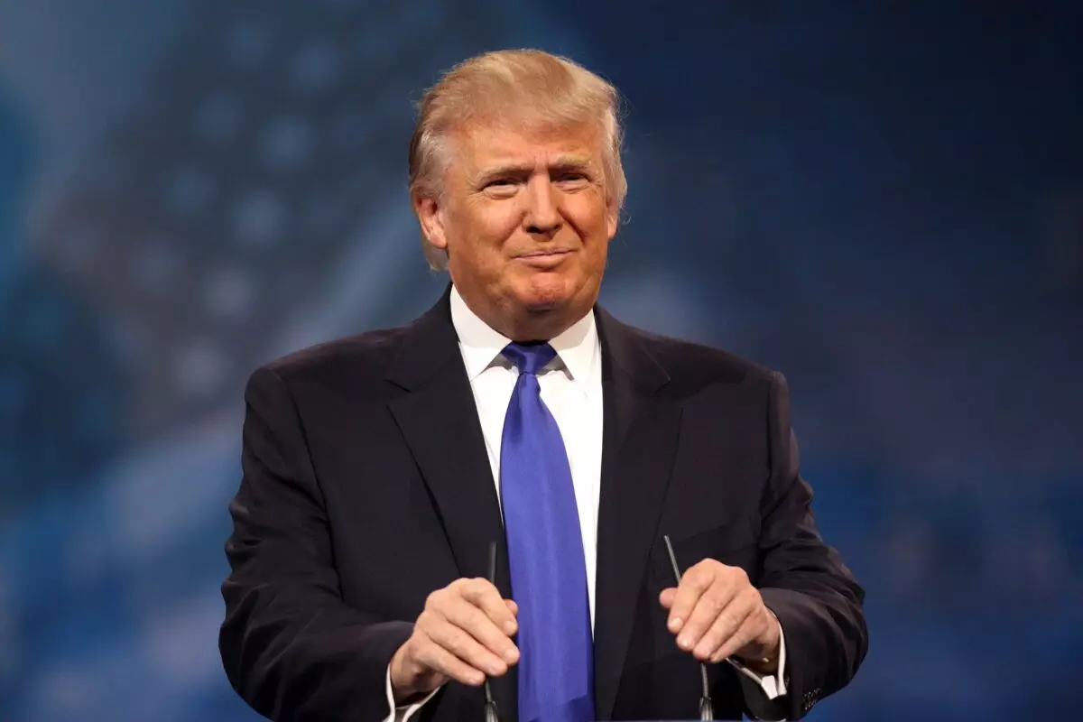 Donald Trump speaking at the 2013 Conservative Political Action Conference (CPAC) in National Harbor, Maryland. Please attribute to Gage Skidmore if used elsewhere. Gage Skidmore from Peoria, AZ, United States of America - Donald Trump